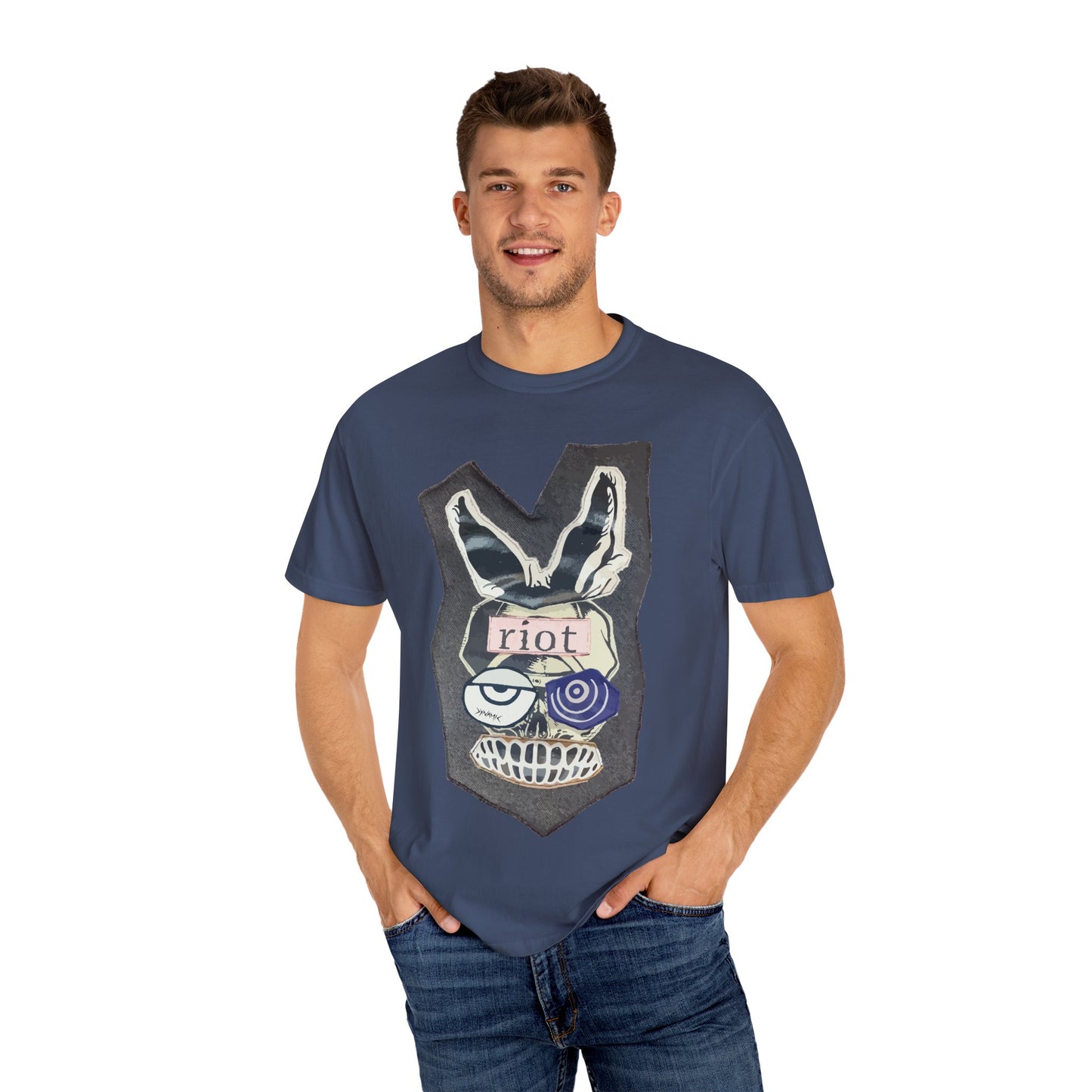 "Riot" Graphic T-Shirt