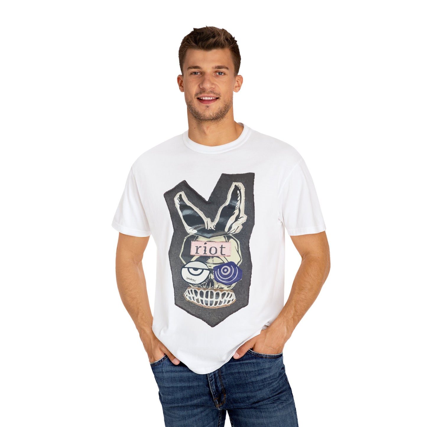 "Riot" Graphic T-Shirt