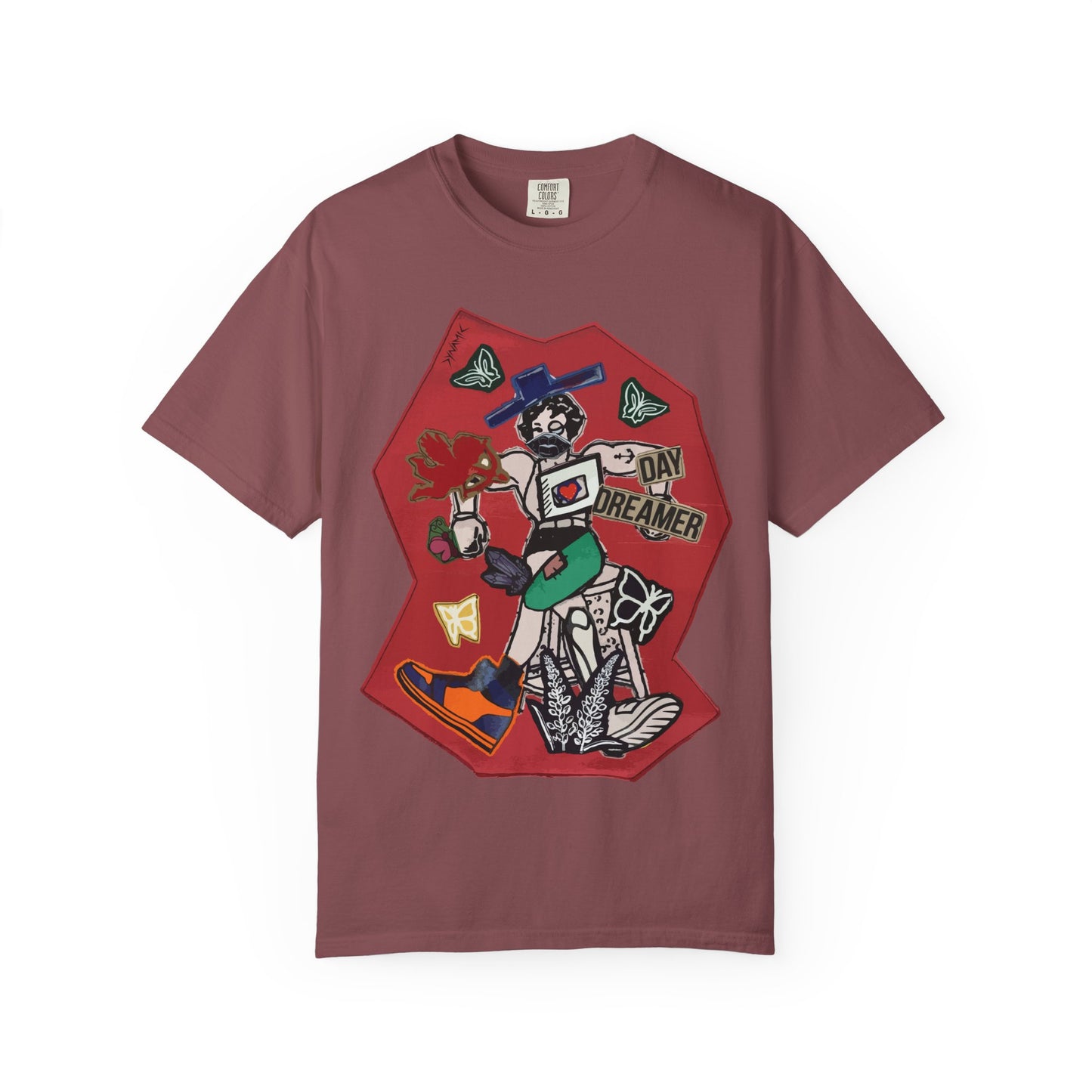 "Day Dreamer" Graphic T-Shirt