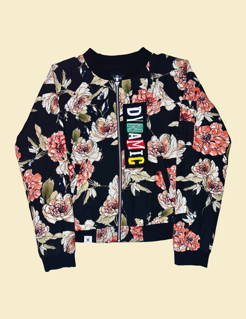 "Ethereal Mona" — Women's XL