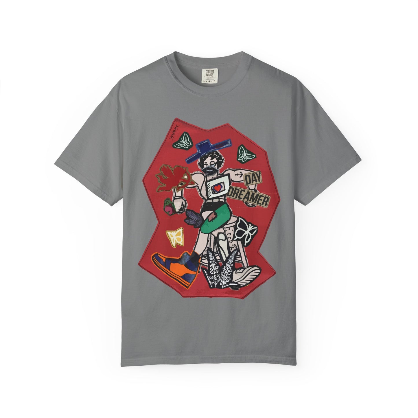 "Day Dreamer" Graphic T-Shirt