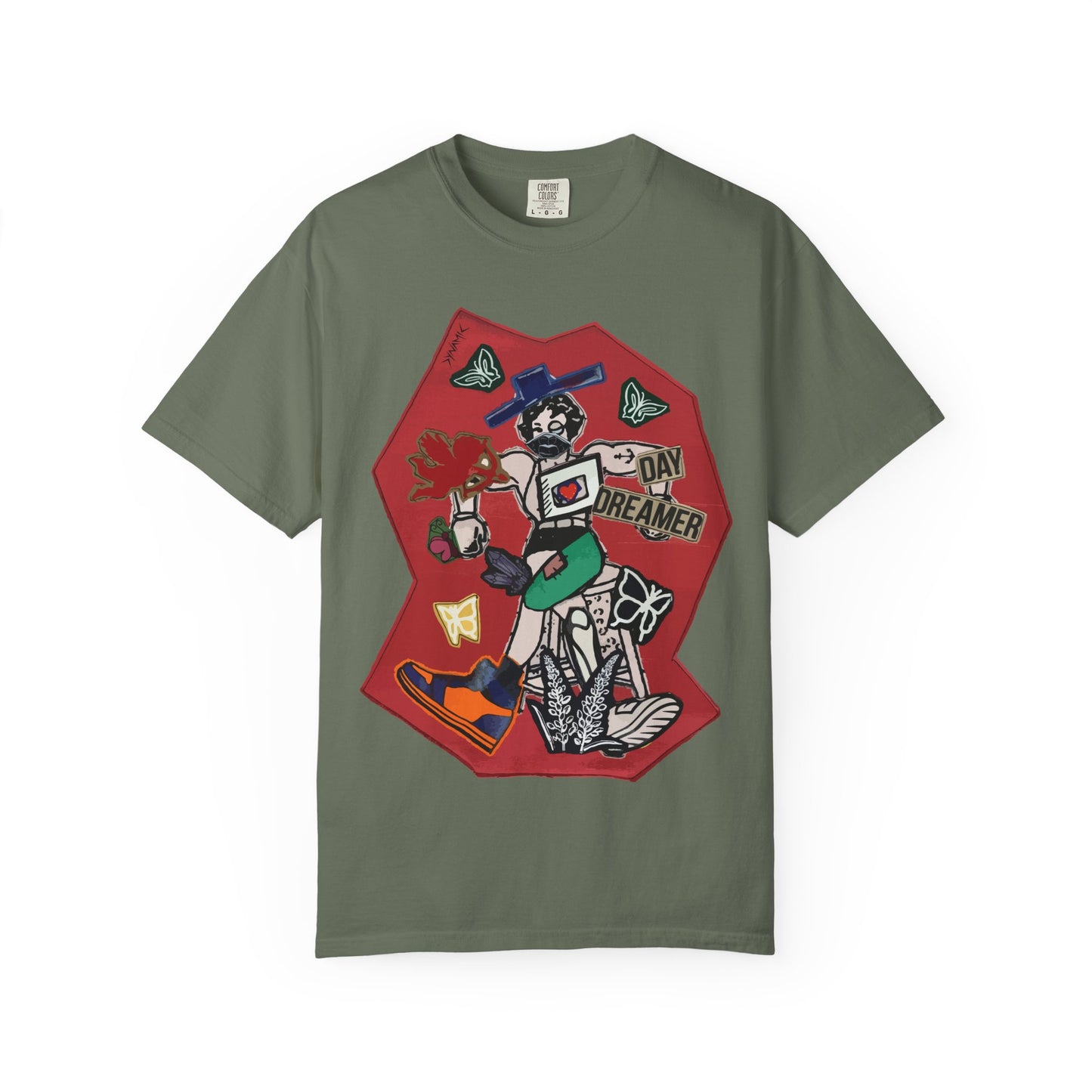 "Day Dreamer" Graphic T-Shirt
