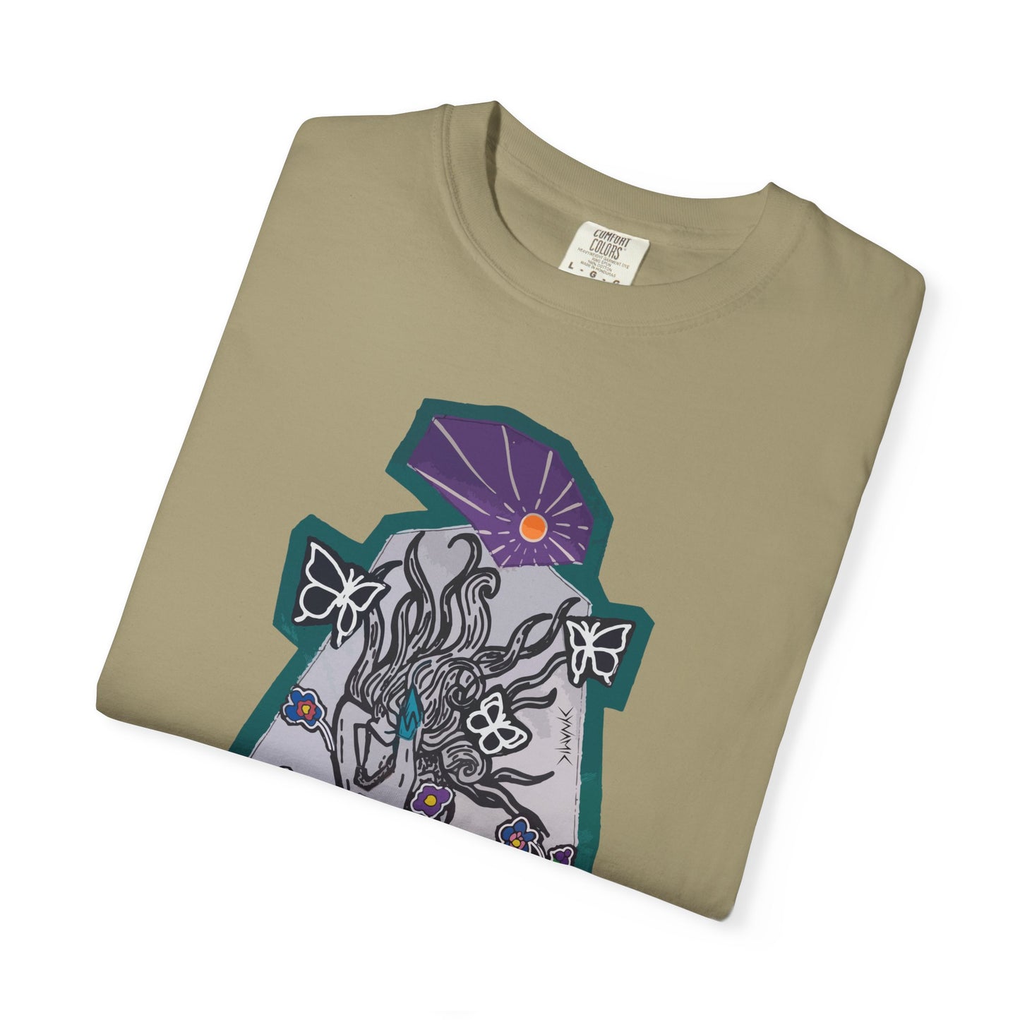 "So Divine" Graphic T-Shirt