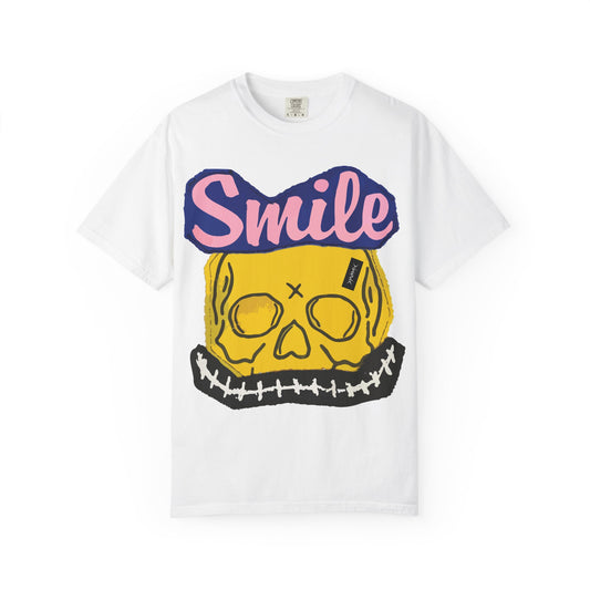 "Smile" Graphic T-Shirt